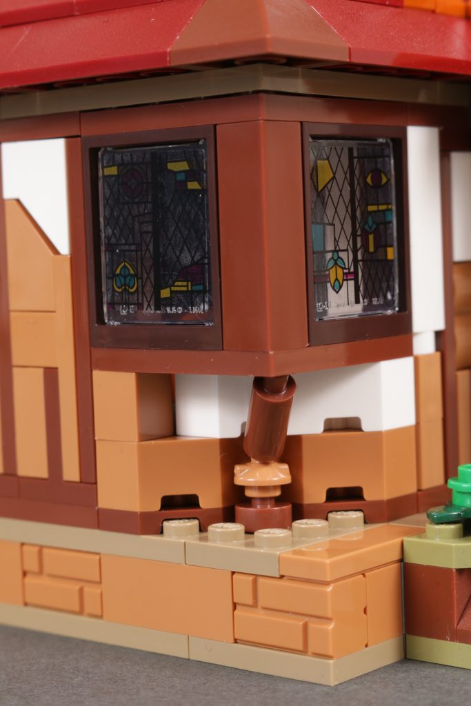 LEGO Harry Potter 76437 The Burrow Collectors Edition review 22 683x1024