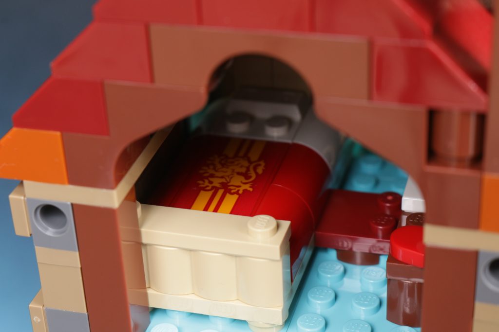 LEGO Harry Potter 76437 The Burrow Collectors Edition review 36 1024x683