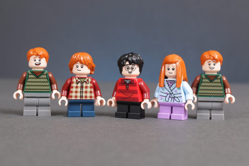 LEGO Harry Potter 76437 The Burrow Collectors Edition review 53 1024x683