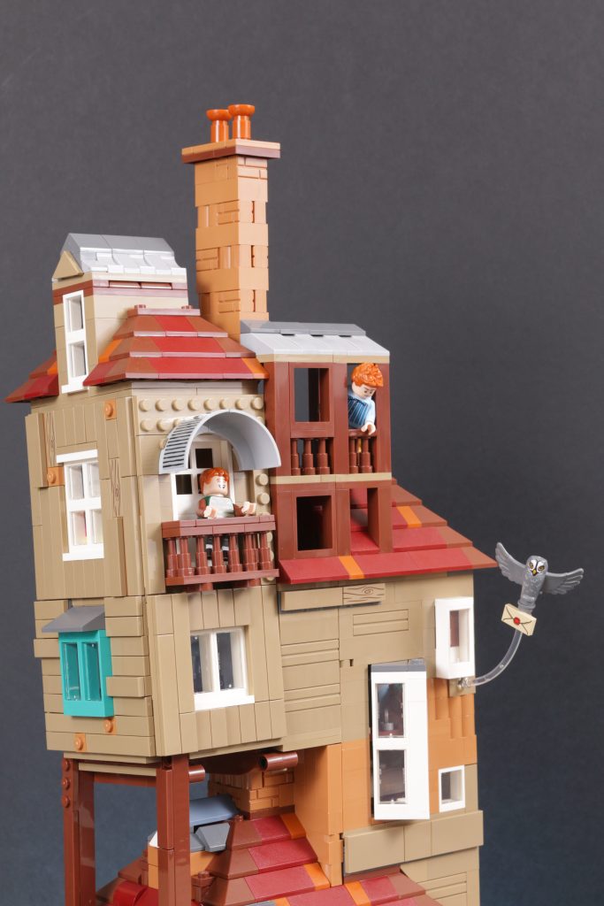 LEGO Harry Potter 76437 The Burrow Collectors Edition review 6 683x1024