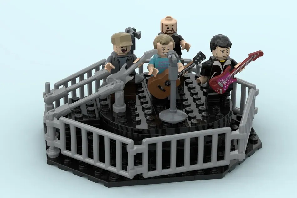 LEGO Ideas Coldplay Music of the Spheres World Tour Diorama 4
