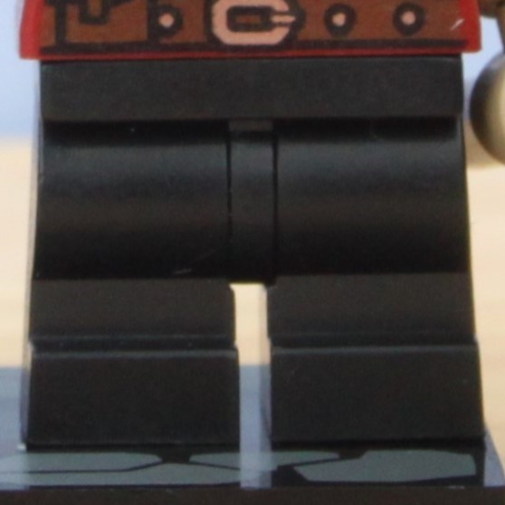 lego 71047 dungeons and dragons collectible minifigures review dwarf barbarian small legs