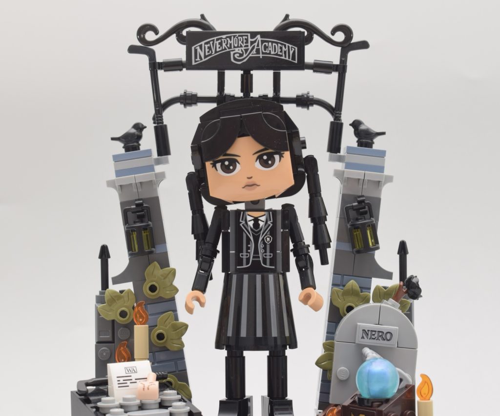 LEGO Wednesday 76780 Wednesday Addams Figure review 7 1024x852