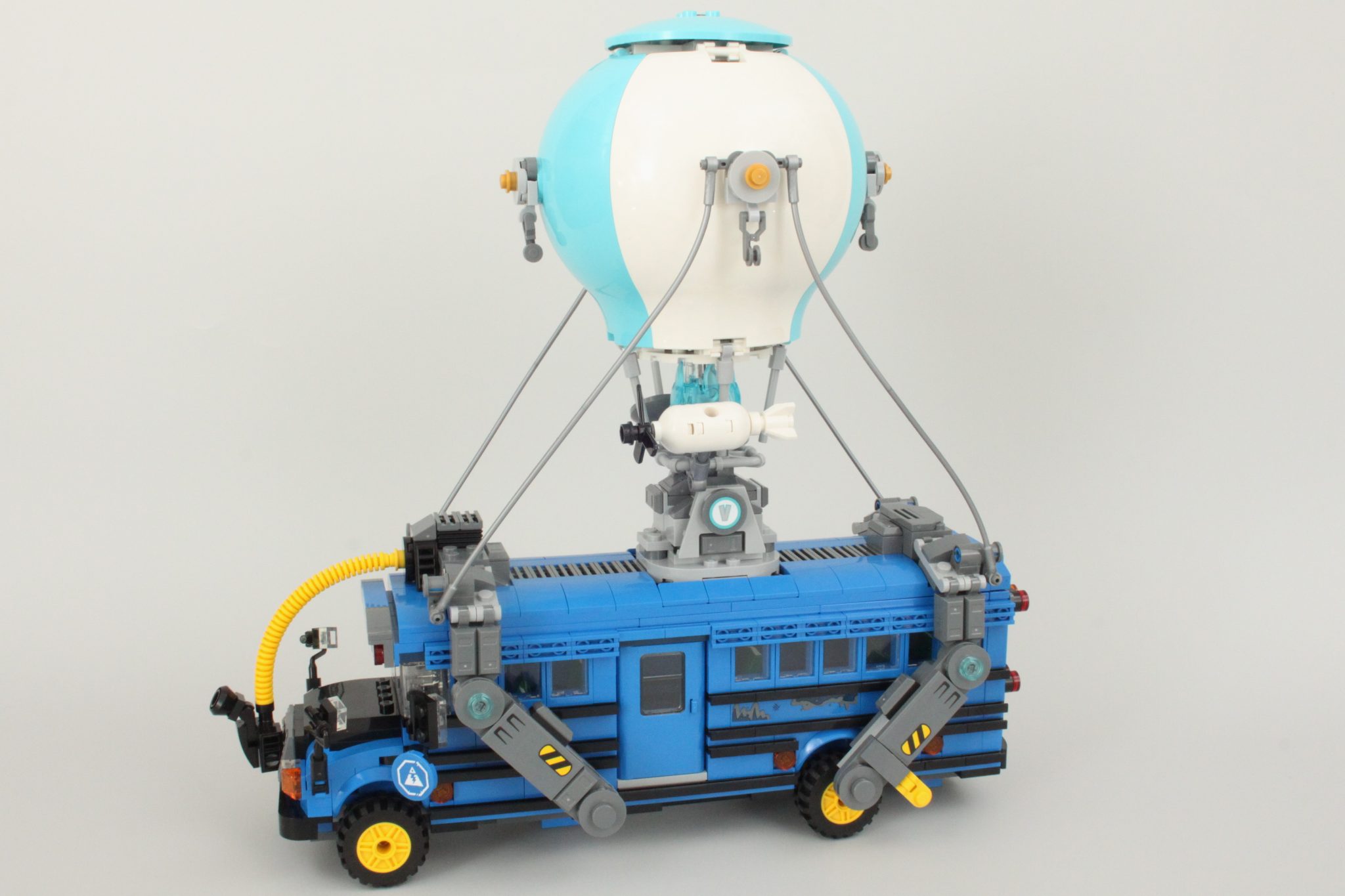 Test, verdict et galerie du bus de combat LEGO Fortnite 77073