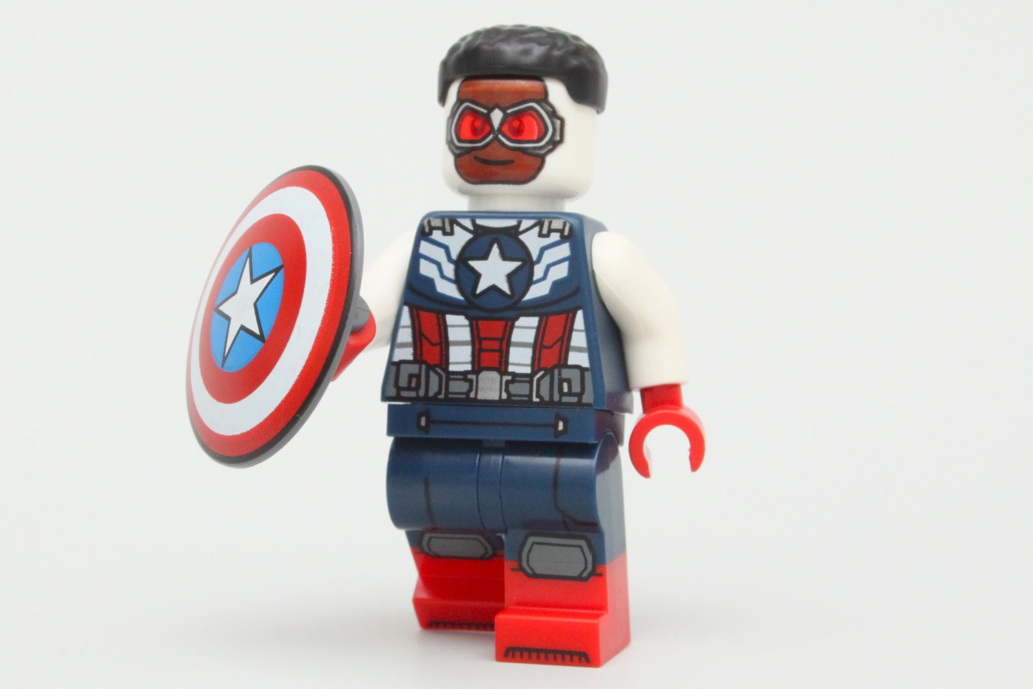 lego-marvel-character-encyclopedia-2024-book-review