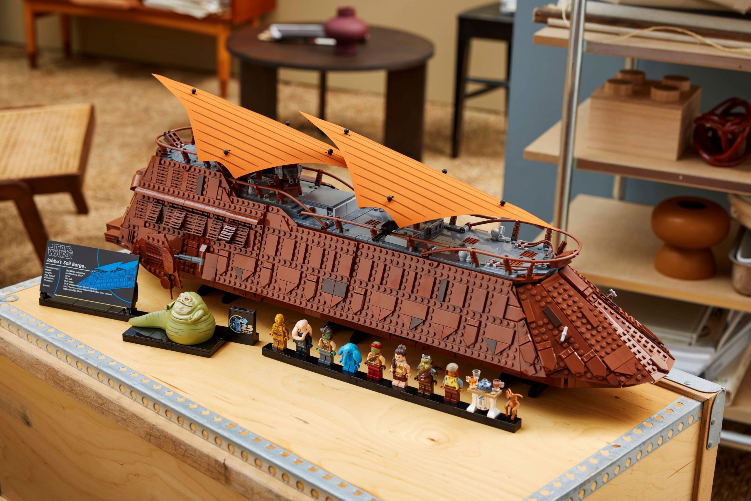 75397-jabbas-sail-barge-2-scaled-1