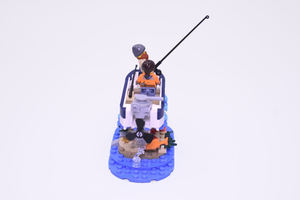 LEGO Harbormasters Office review 08 1024x683
