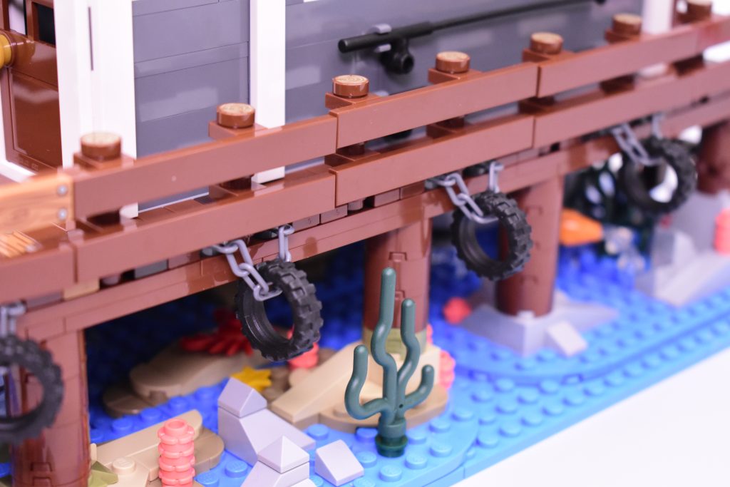 LEGO Harbormasters Office review 22 1024x683