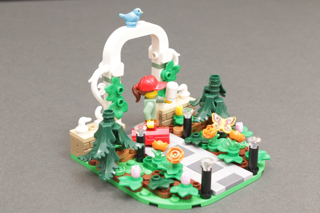 LEGO Ideas 6544433 Entrance Gate gift with purchase review 5 1024x683
