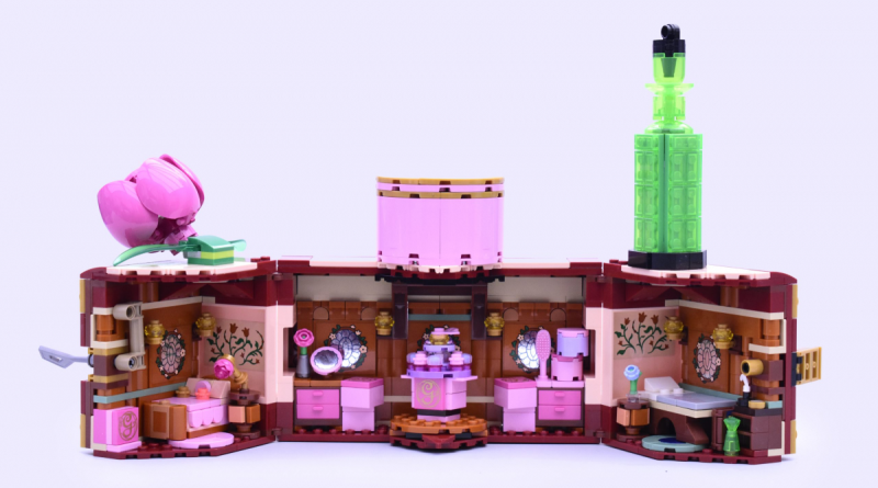 LEGO Wicked 75683 Glinda Elphabas Dormitory review title 2