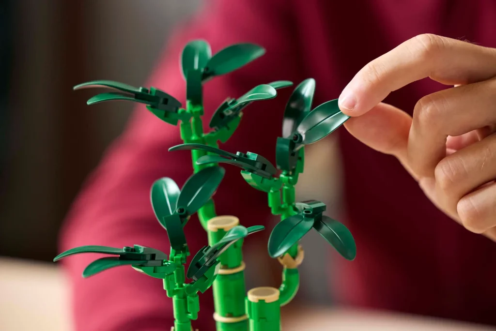 Four new LEGO Botanical Collection 2025 sets revealed