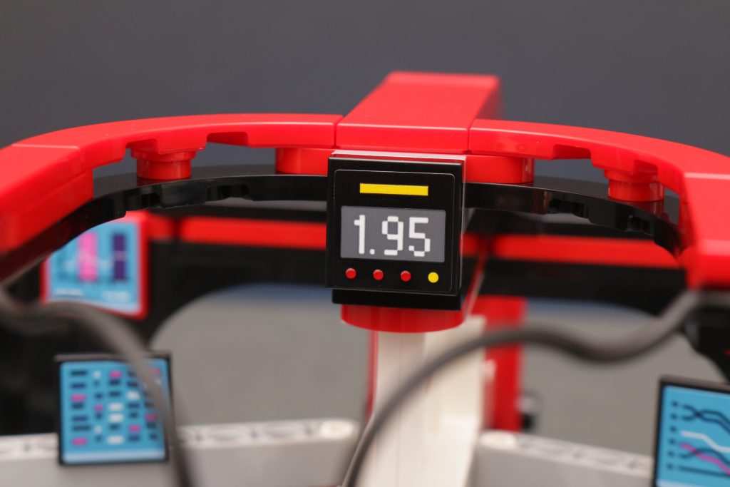 LEGO City 60443 F1 Pit Stop Pit Crew with Ferrari Car review 14 1024x683