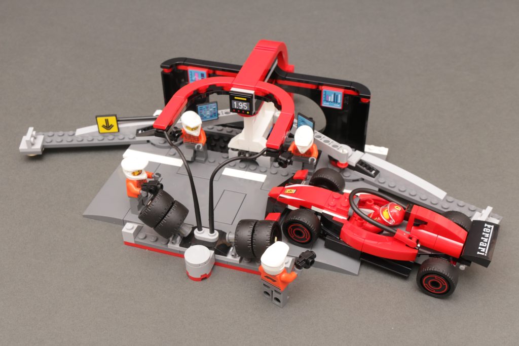 LEGO City 60443 F1 Pit Stop Pit Crew with Ferrari Car review 2 1024x683