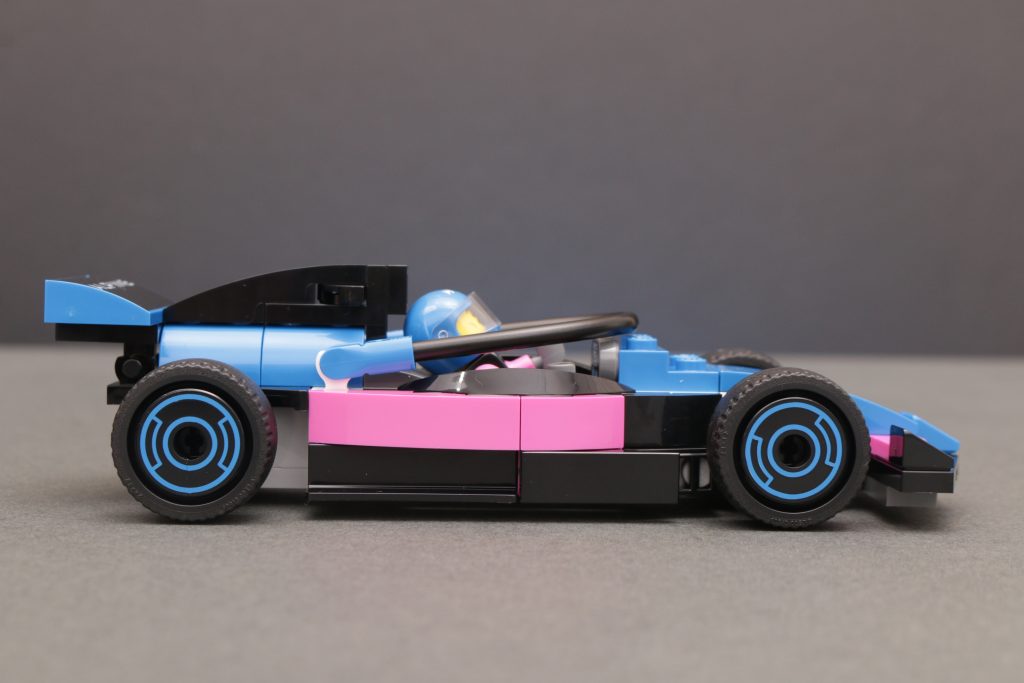 LEGO City 60444 F1 Garage Mercedes AMG Alpine Cars review 26 1024x683