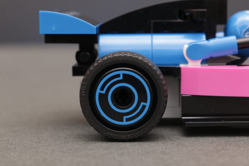 LEGO City 60444 F1 Garage Mercedes AMG Alpine Cars review 34 1024x683