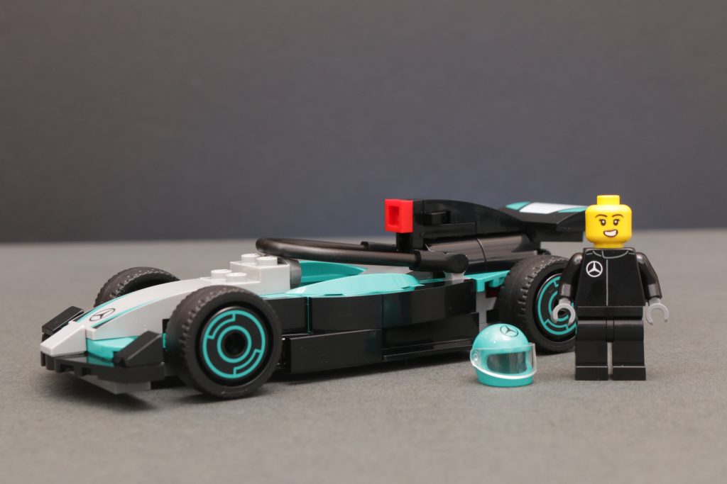 LEGO City 60444 F1 Garage Mercedes AMG Alpine Cars review 43 1024x683