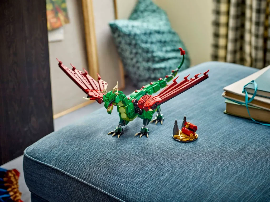 LEGO Creator 31161 Medieval Dragon lifestyle 2 1 1024x768