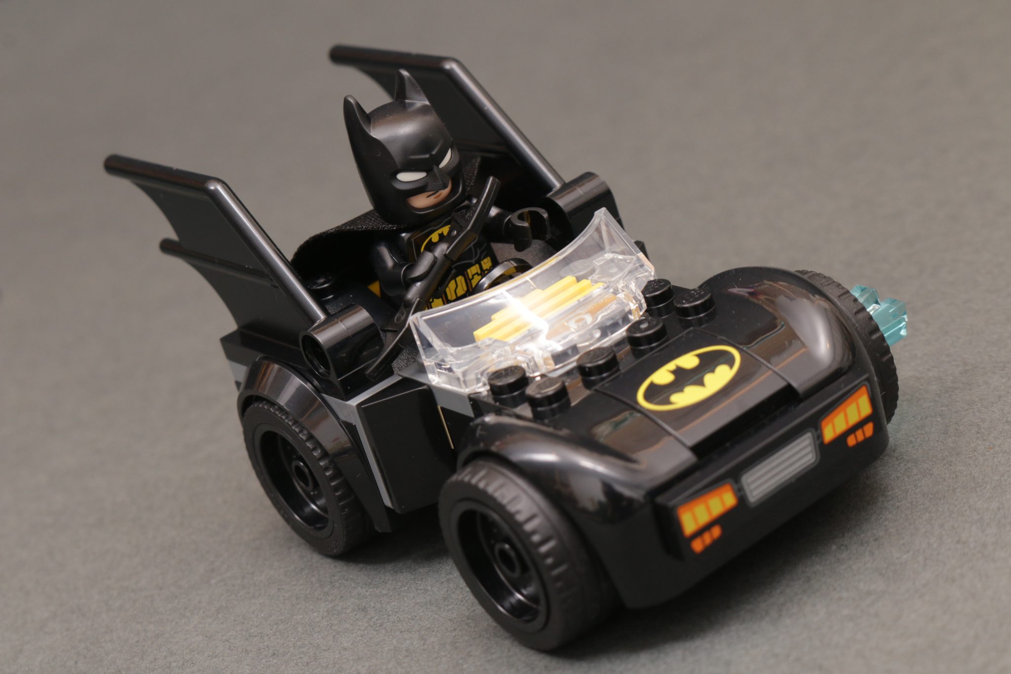 LEGO DC 76302 Superman Mech and 76301 Batmobile review