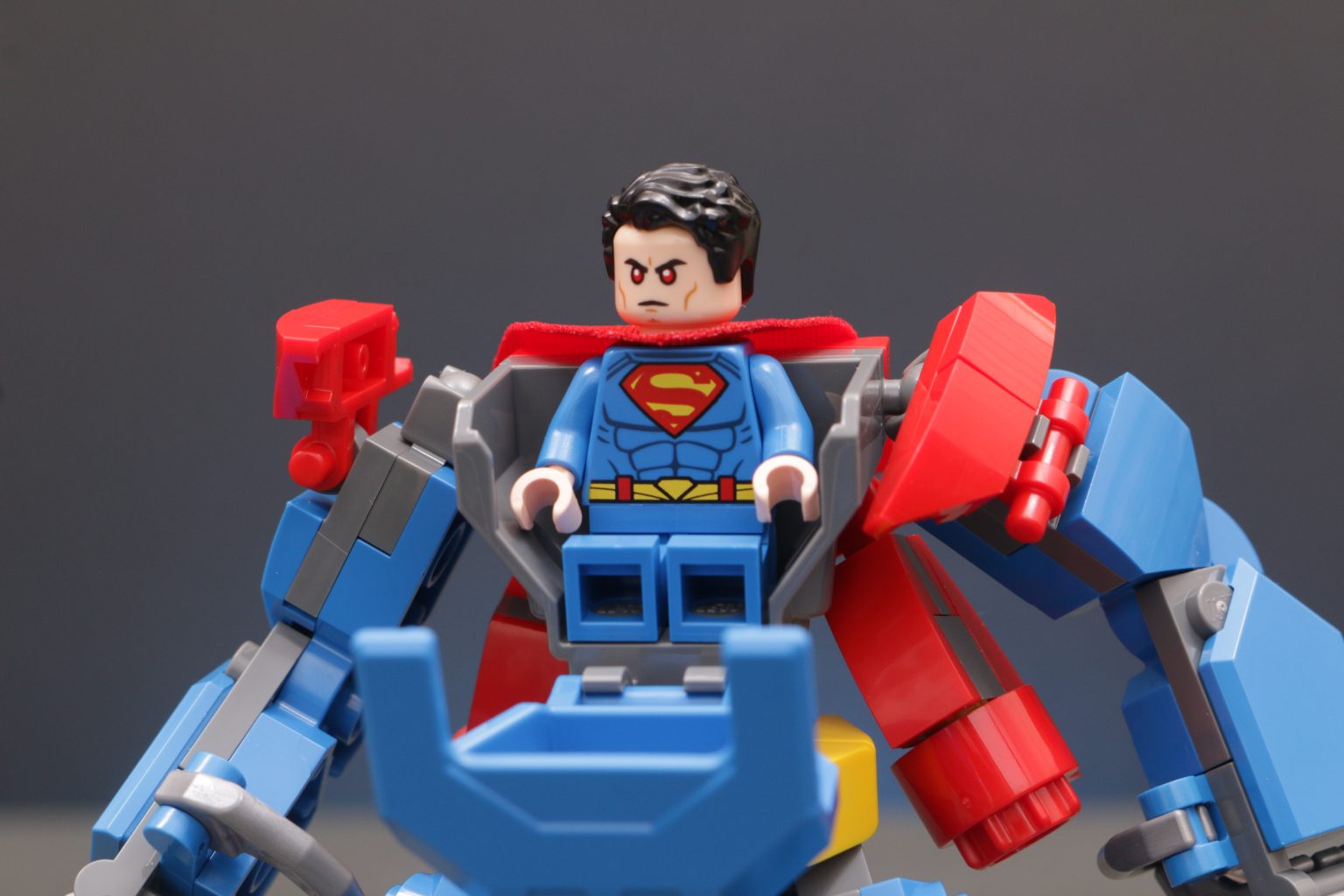 LEGO DC 76302 Superman Mech and 76301 Batmobile review