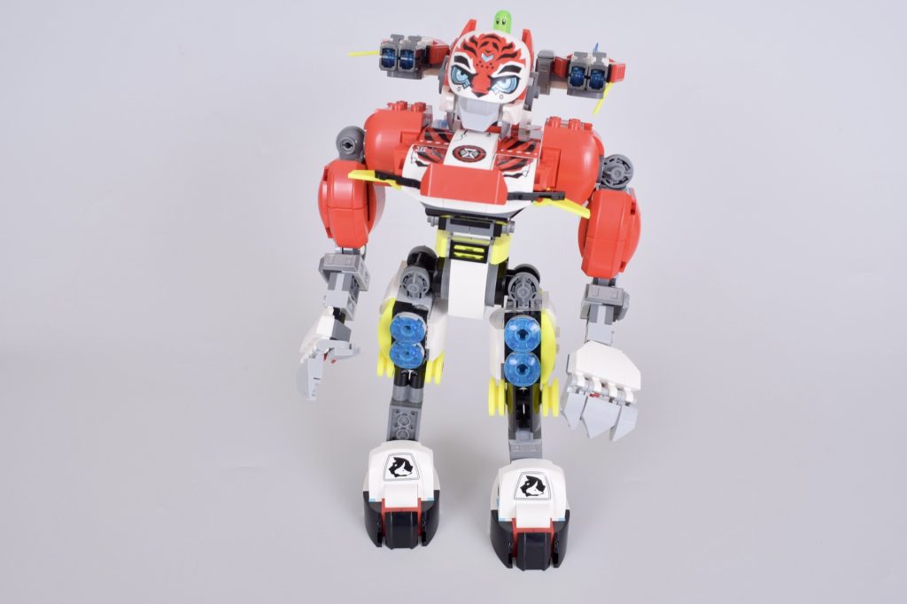 LEGO 71497 Cooper's Tiger Mech & Zero's Hot Rod Car review