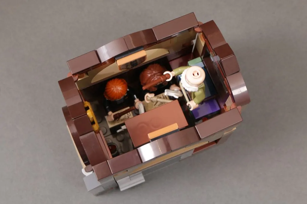 *りー* Hogwarts™ Castle: Charms Class 76442 | Harry Potter™ | Buy