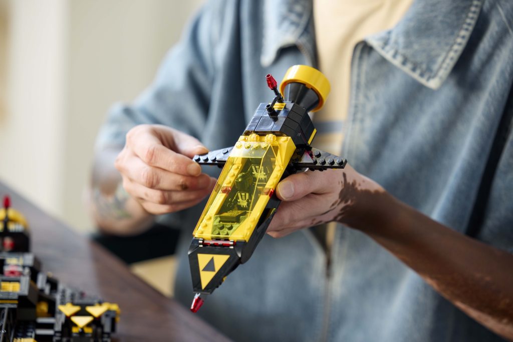 LEGO Icons 10355 Blacktron Renegade 17 1024x683