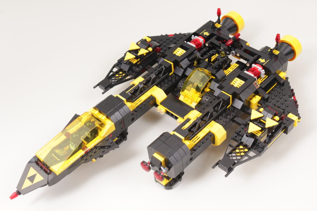 LEGO Icons 10355 Blacktron Renegade anmeldelse 1i 1024x683