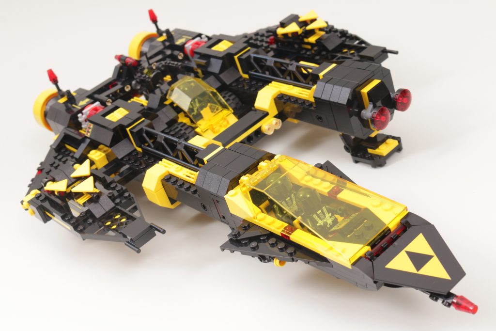 LEGO Icons 10355 Blacktron Renegade anmeldelse 5 1024x683