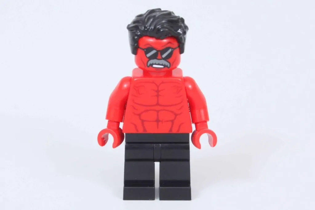 LEGO Marvel 76310 Iron Man Auto Black Panther vs. Red Hulk Testbericht 9 1024x683