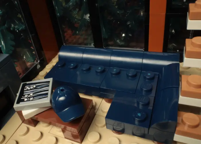 LEGO Ideas 21345 Twilight House details 3