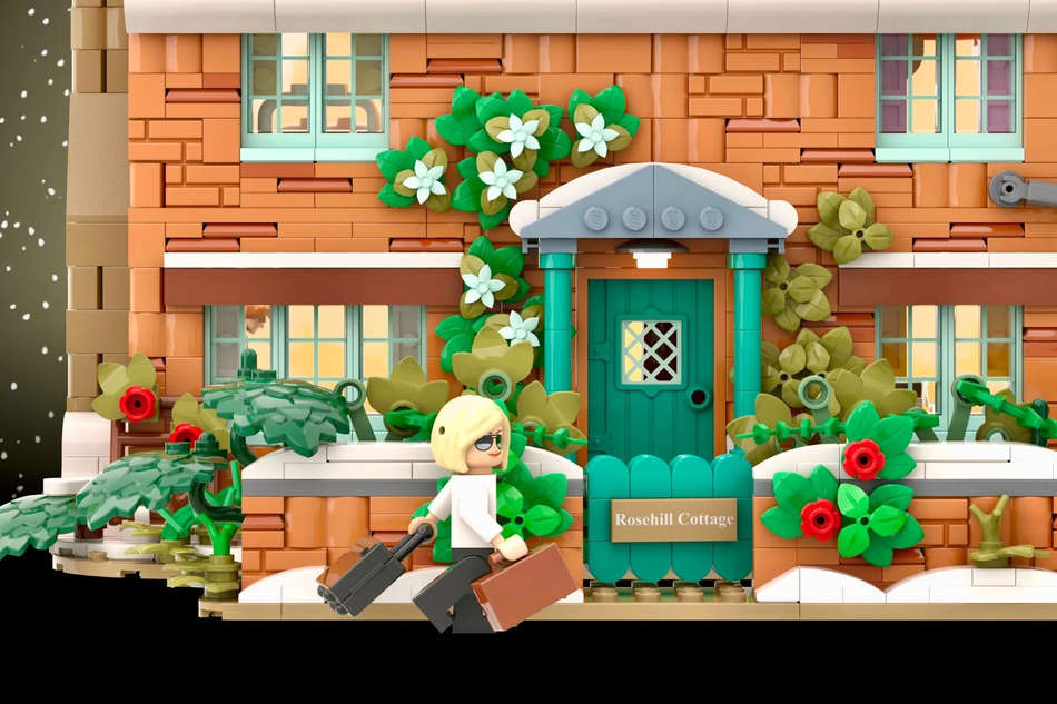 LEGO Ideas The Holiday – Rosehill Cottage 6