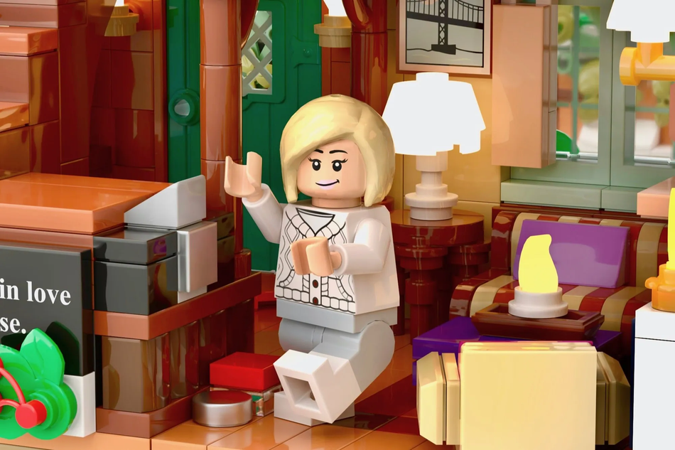 LEGO Ideas The Holiday – Rosehill Cottage 8