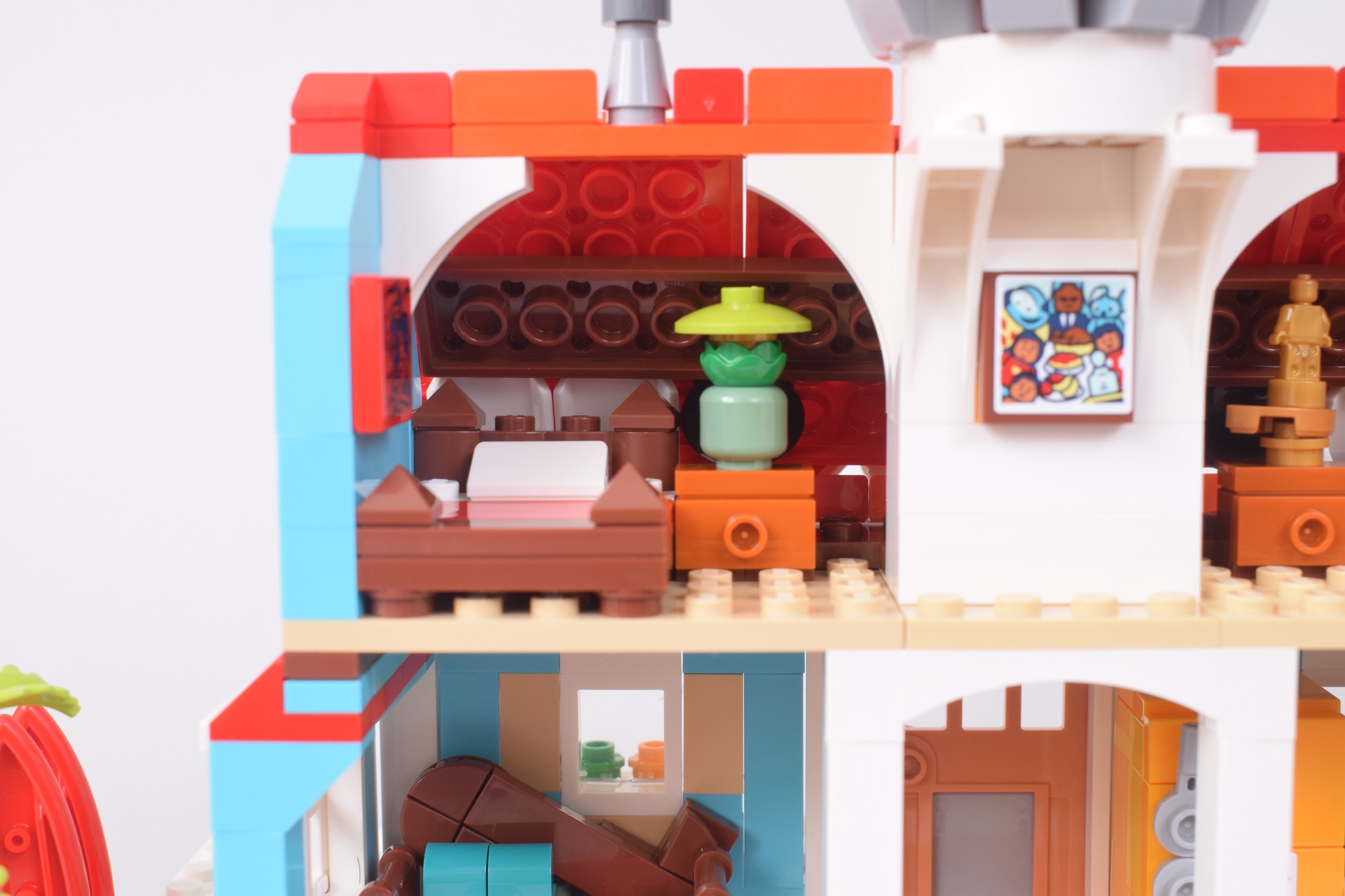 LEGO Disney 43268 Lilo and Stitch Beach House review