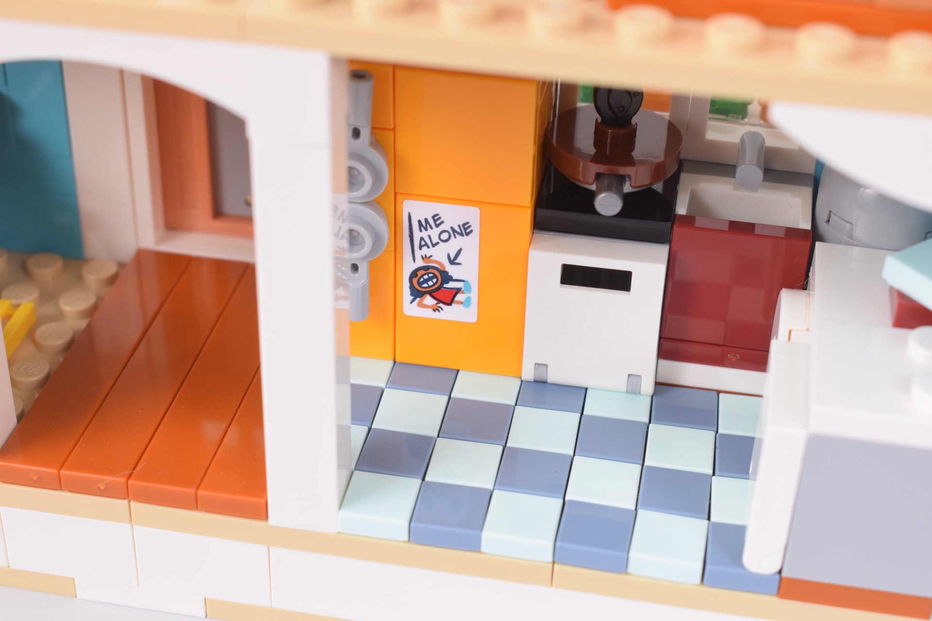 LEGO Disney 43268 Lilo and Stitch Beach House review
