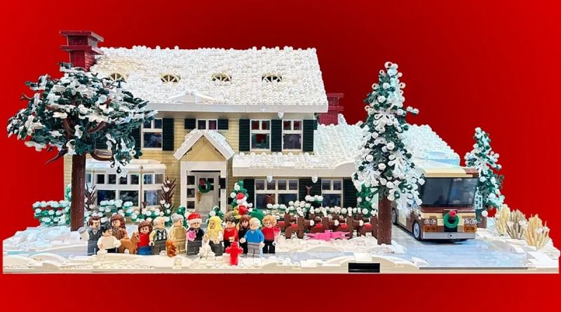 LEGO Ideas The Griswold Family Christmas House featured
