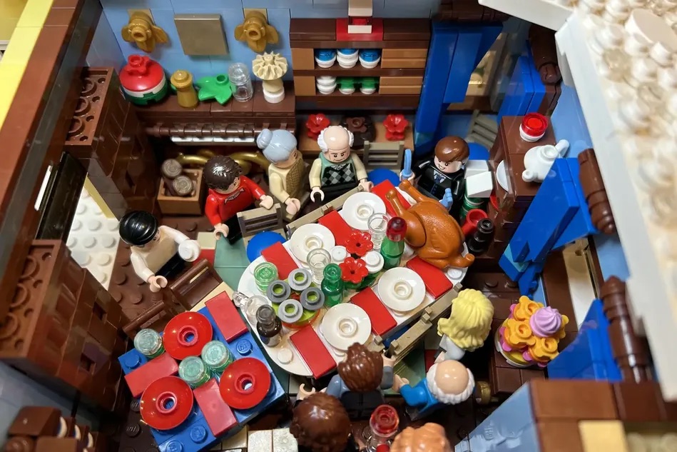 The Griswold Family Christmas House 5
