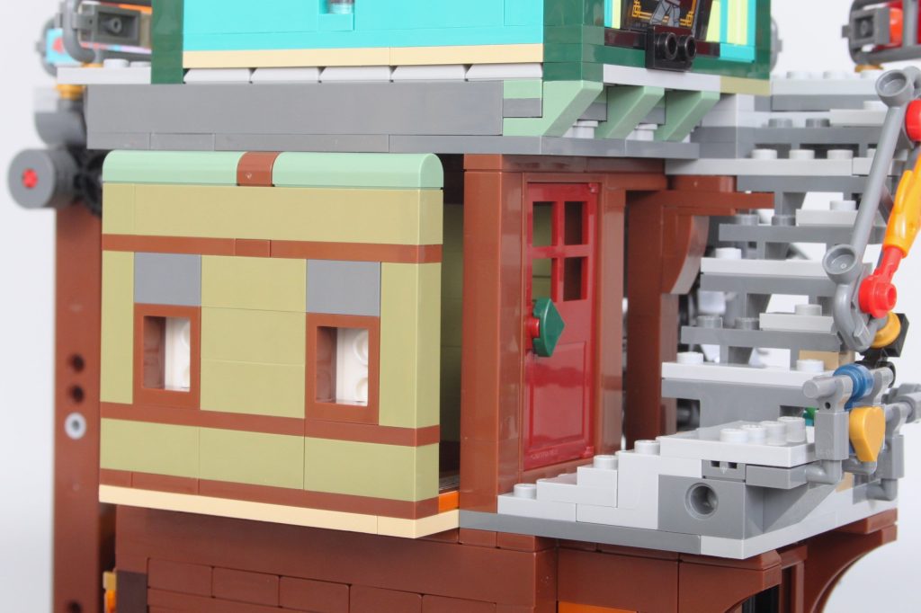 LEGO NINJAGO 71837 NINJAGO City Workshops review