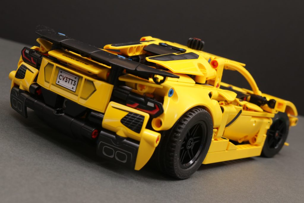 LEGO Technic 42205 Chevrolet Corvette Stingray, 42204 Fast and Furious Toyota Supra MK4 und 42203 Kippmulden-LKW – Rezensionen: 18 (1024x683)