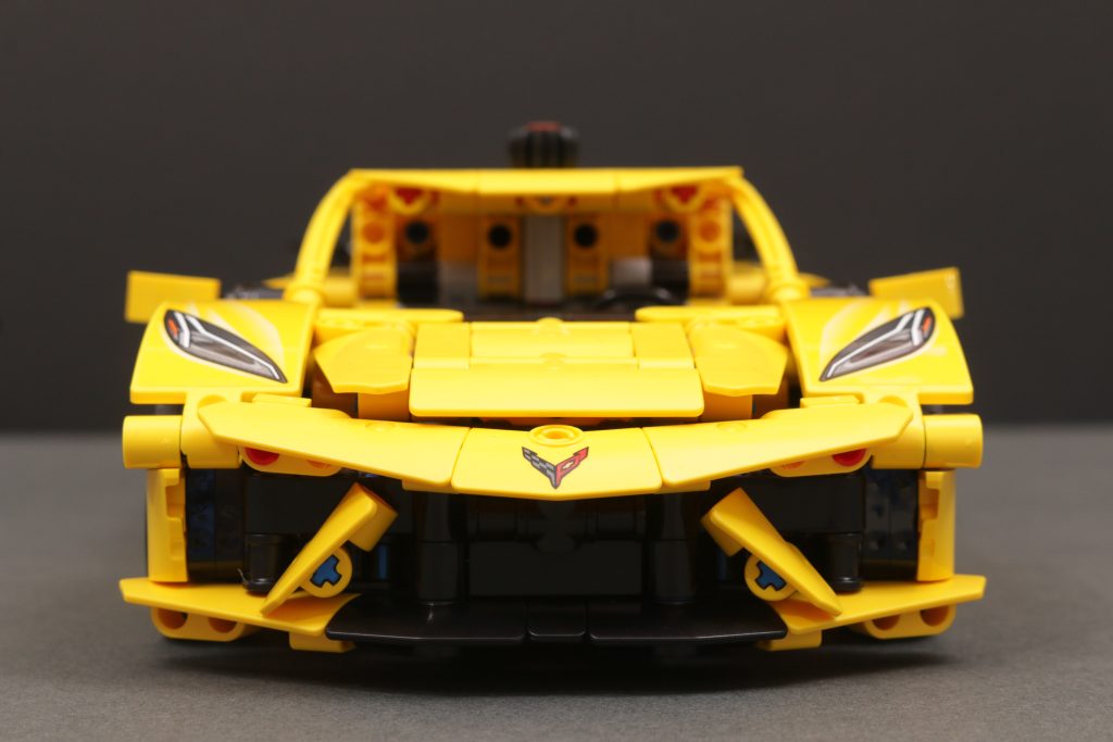 LEGO Technic 42205 Chevrolet Corvette Stingray, 42204 Fast and Furious Toyota Supra MK4 und 42203 Kippmulden-LKW – Rezensionen: 22 (1024x683)
