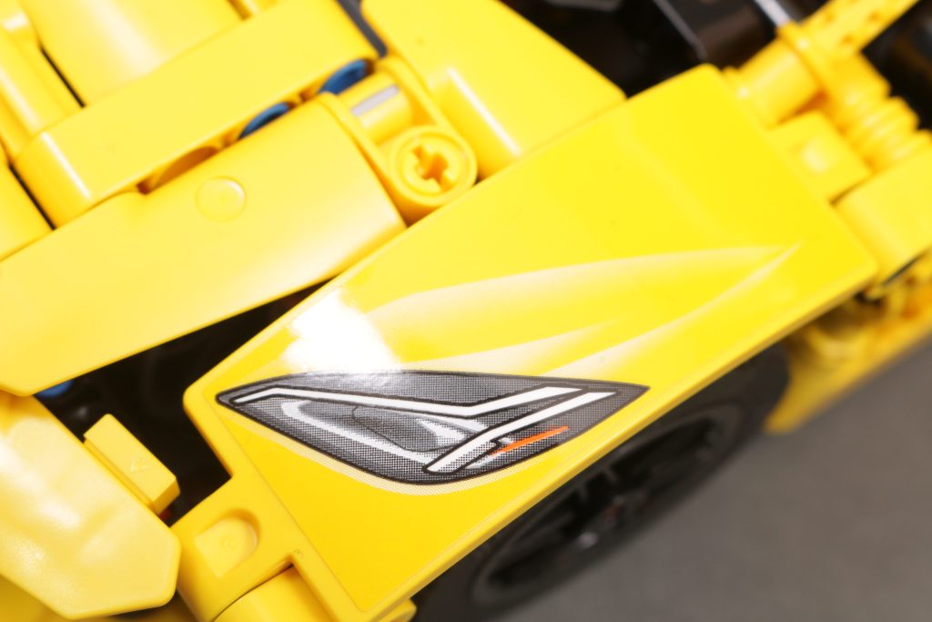 LEGO Technic 42205 Chevrolet Corvette Stingray, 42204 Fast and Furious Toyota Supra MK4 und 42203 Kippmulden-LKW – Rezensionen: 28 (1024x683)