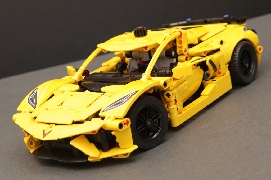 LEGO Technic 42205 Chevrolet Corvette Stingray, 42204 Fast and Furious Toyota Supra MK4 und 42203 Kippmulden-LKW – Rezensionen (42i, 1024x683)