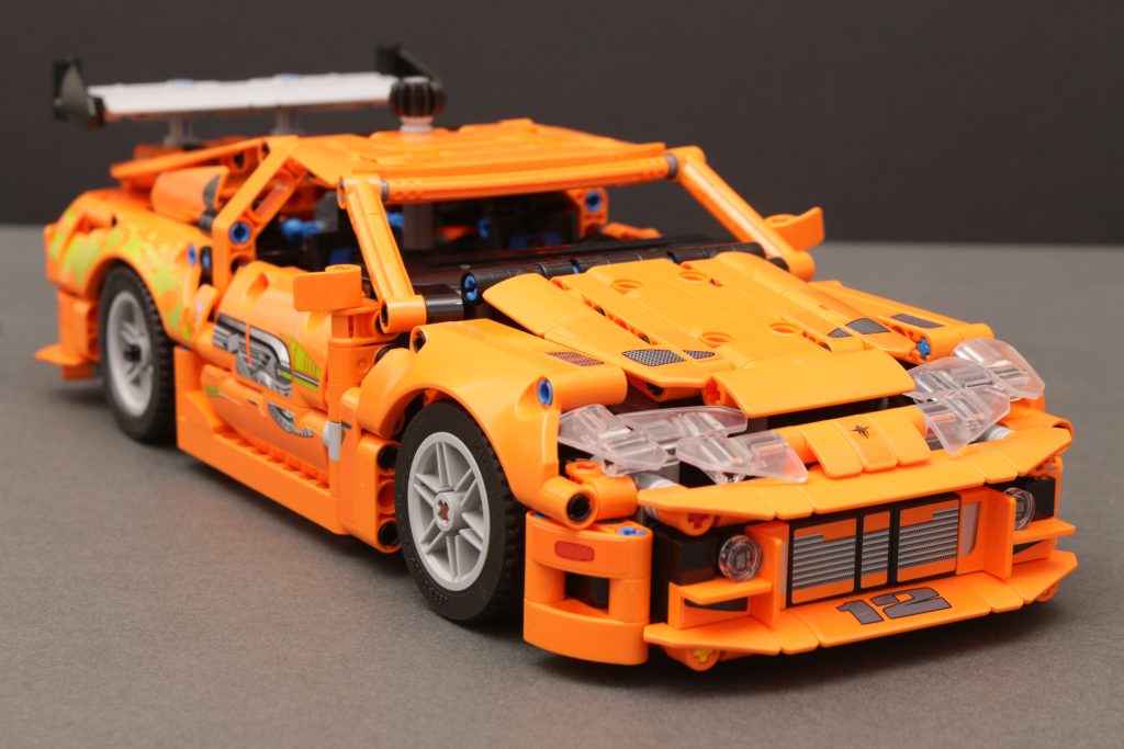 LEGO Technic 42205 Chevrolet Corvette Stingray, 42204 Fast and Furious Toyota Supra MK4 und 42203 Kippmulden-LKW – Rezensionen: 44 (1024x683)