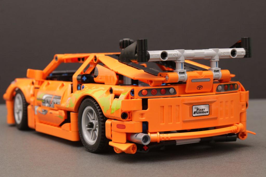 LEGO Technic 42205 Chevrolet Corvette Stingray, 42204 Fast and Furious Toyota Supra MK4 und 42203 Kippmulden-LKW – Rezensionen: 50 (1024x683)