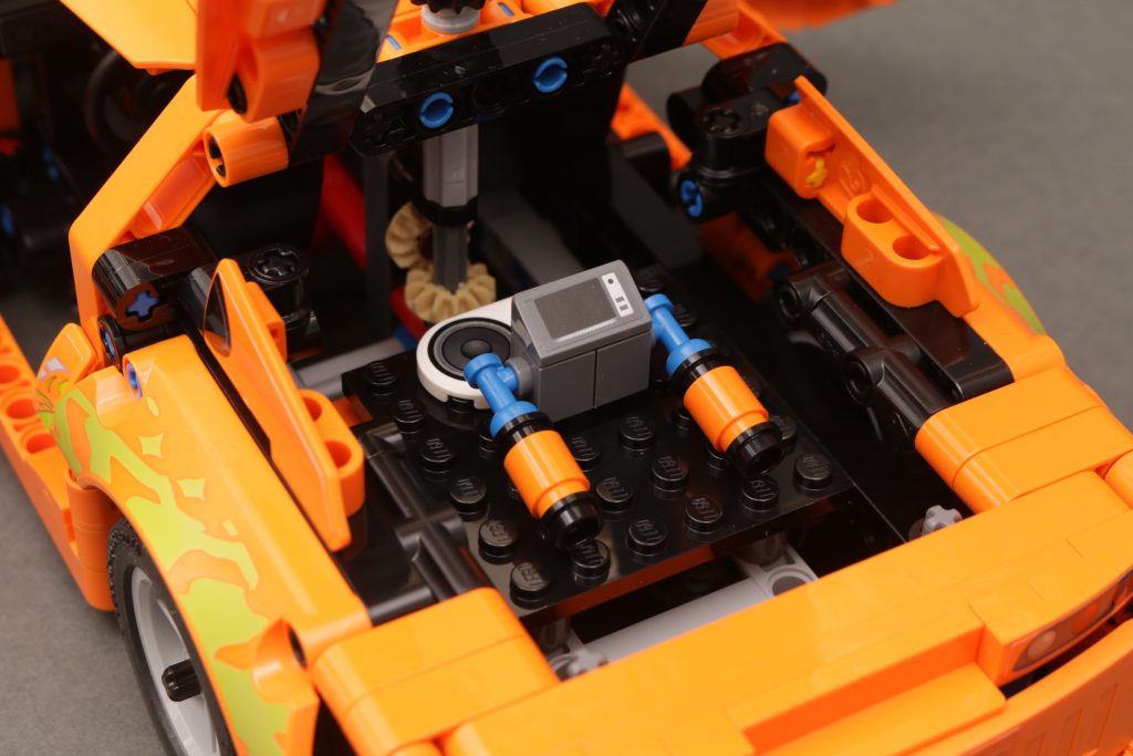 LEGO Technic 42205 Chevrolet Corvette Stingray, 42204 Fast and Furious Toyota Supra MK4 und 42203 Kippmulden-LKW – Rezensionen: 59 (1024x683)