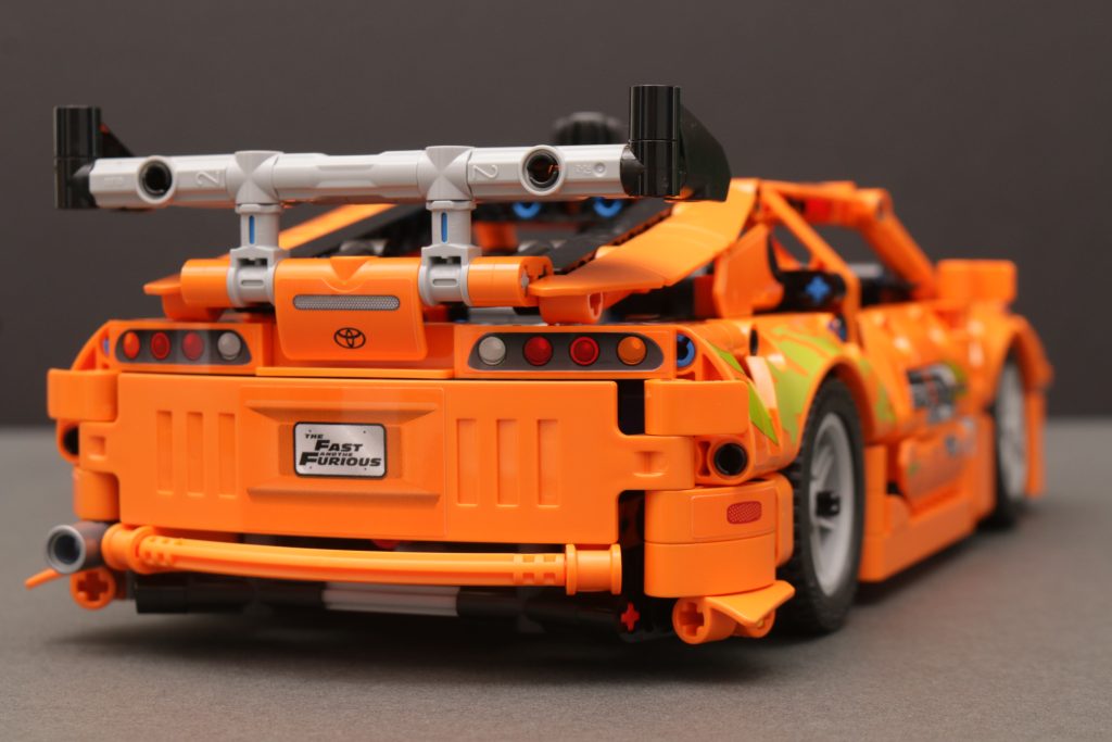 LEGO Technic 42205 Chevrolet Corvette Stingray, 42204 Fast and Furious Toyota Supra MK4 und 42203 Kippmulden-LKW – Rezensionen: 64 (1024x683)