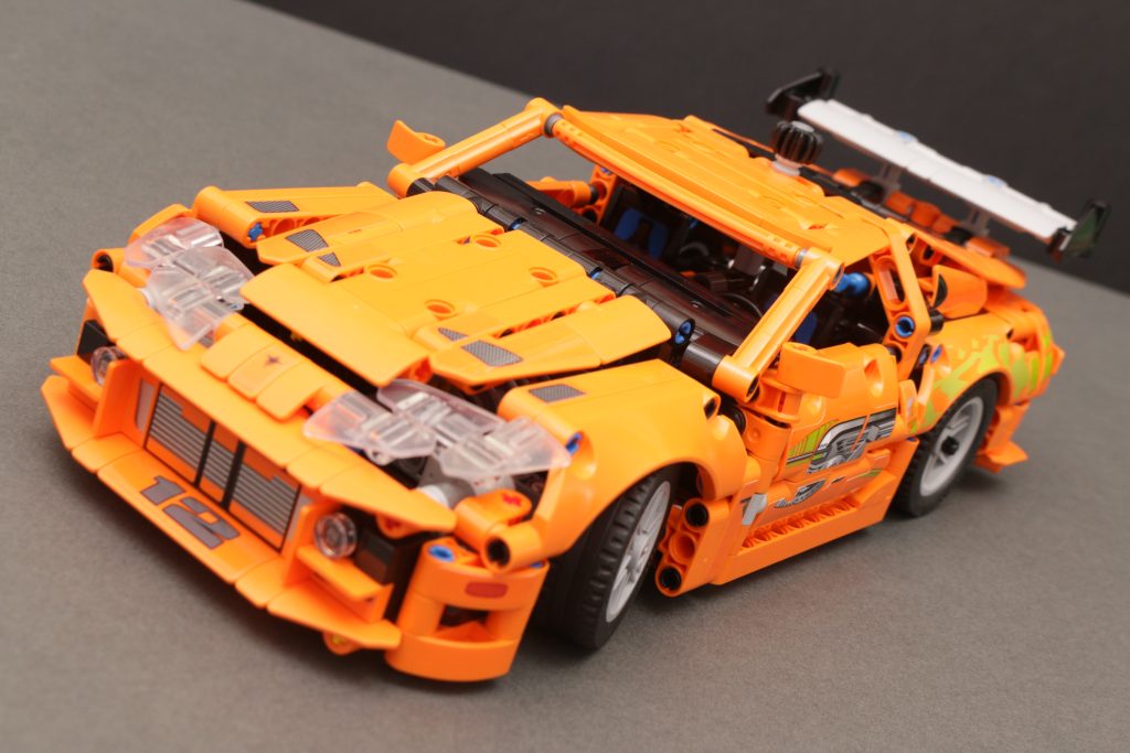 LEGO Technic 42205 Chevrolet Corvette Stingray, 42204 Fast and Furious Toyota Supra MK4 und 42203 Kippmulden-LKW – Rezensionen: 66 (1024x683)