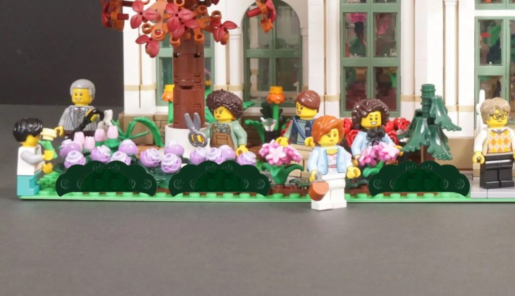 lego 21355 botanical garden mario hedge 1024x588