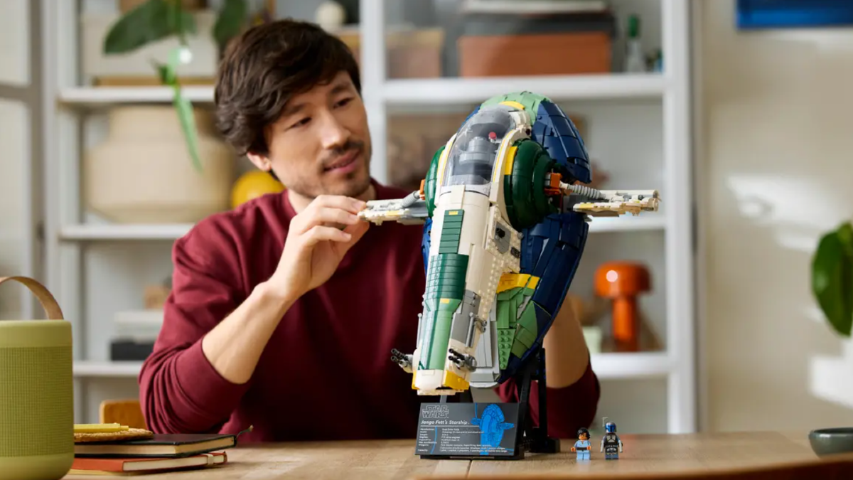 LEGO Star Wars 75409 Jango Fett’s Starship featured image