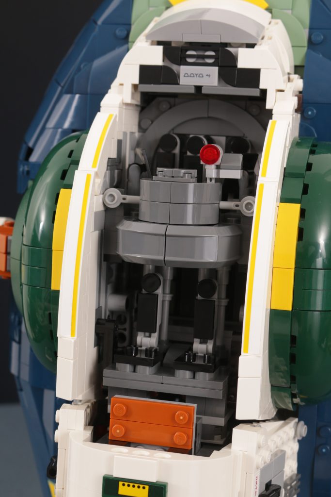 LEGO Star Wars 75409 Jango Fetts Starship review 50 683x1024