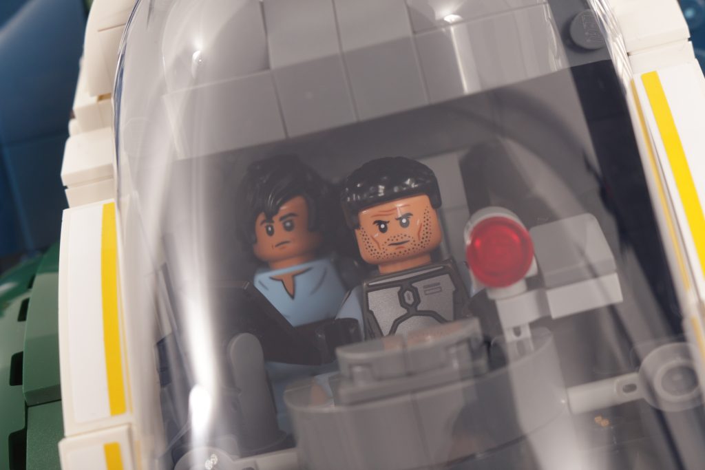 LEGO Star Wars 75409 Jango Fetts Starship review 61 1024x683
